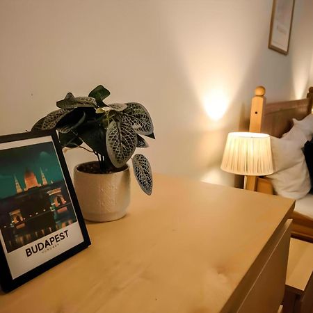 R171 Elitehost Raday Apartment Budapest Luaran gambar